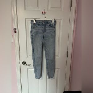 American Eagle skinny jean